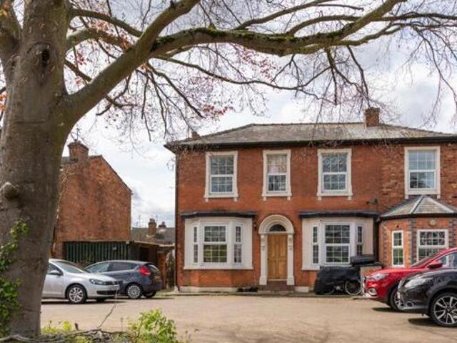House for sale in Barbourne, Worcestershire