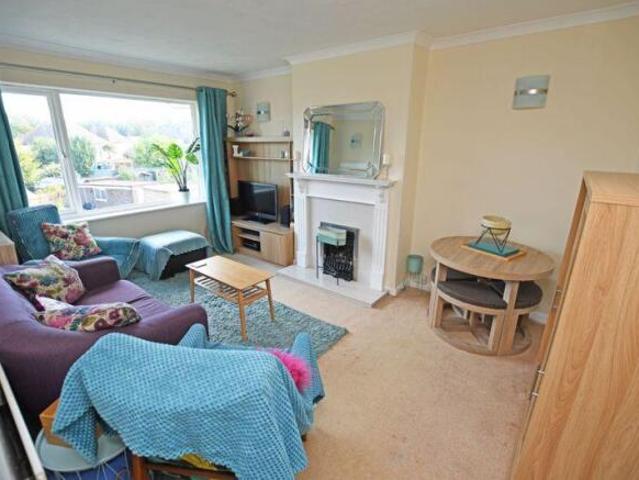 Maisonette for sale in Ringlestone, Midway