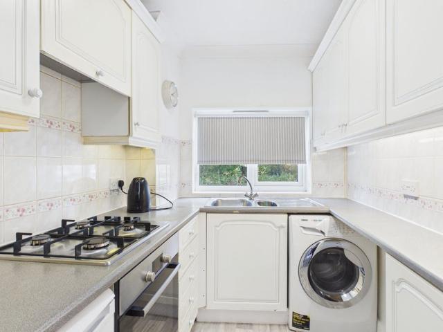 House for rent in Westborough, Surrey