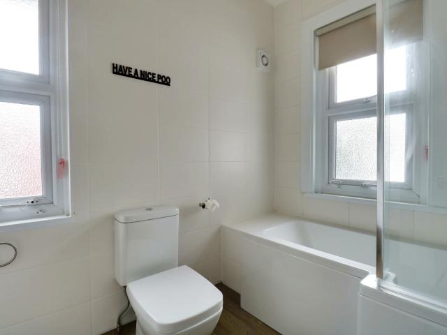 Apartment for rent in Brooklands, Dartford