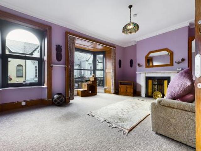 House for rent in Oystermouth, Mumbles