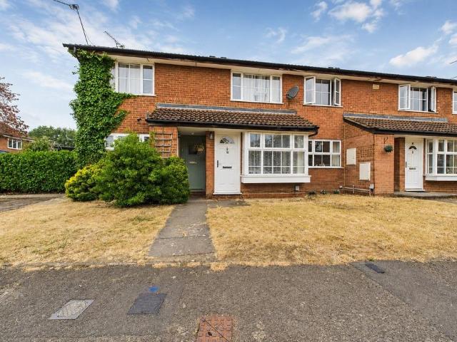 Flat for rent in Woodley