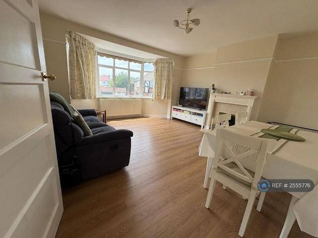 House for rent in Worcester Park, Greater London
