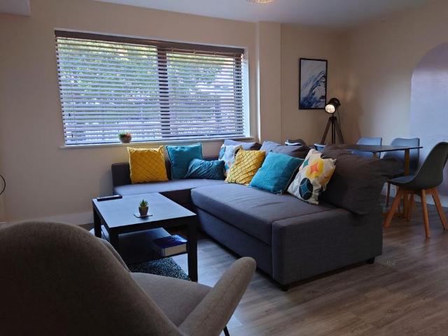 House for rent in Chinatown, Calderstones