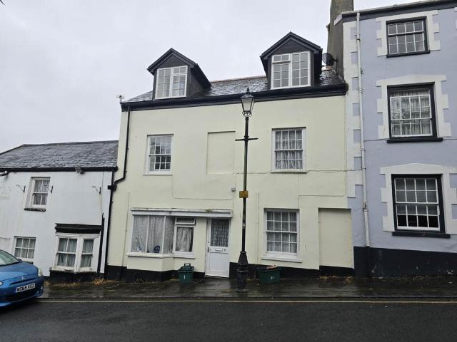 Flat for rent in Brandis Corner, Devon
