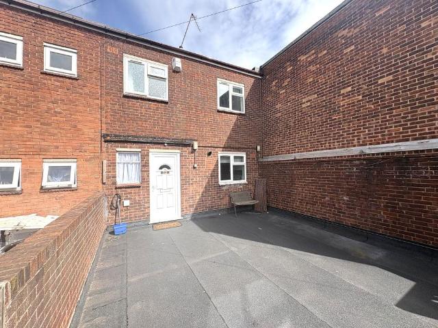 Flat for rent in Aldridge, West Midlands