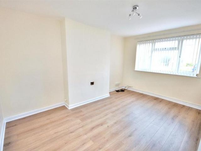House for rent in Milverton, Green Close