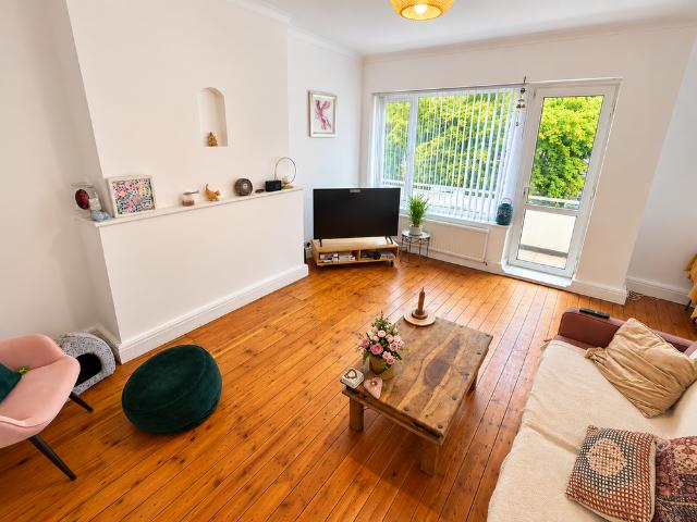 House for rent in Lawnswood, Leeds