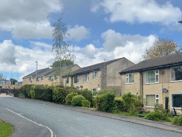 Flat for rent in Broad Folds, Clayton