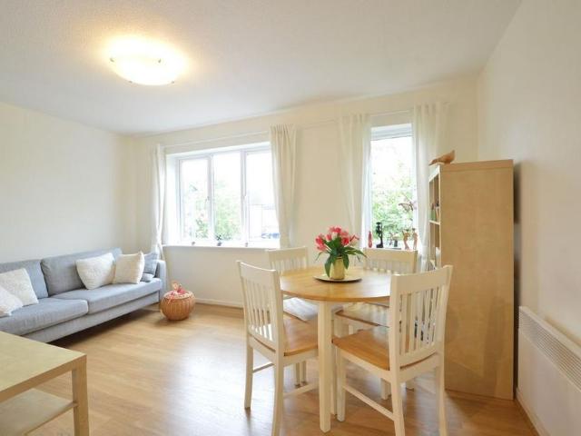 House for rent in Blackhills, Surrey