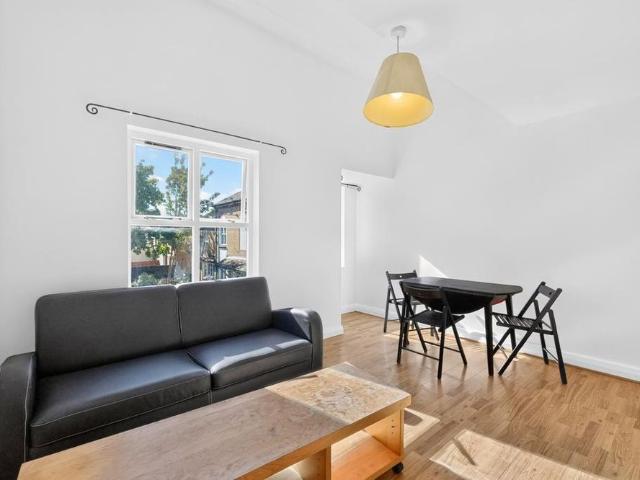 House for rent in Longfield Estate, Greater London