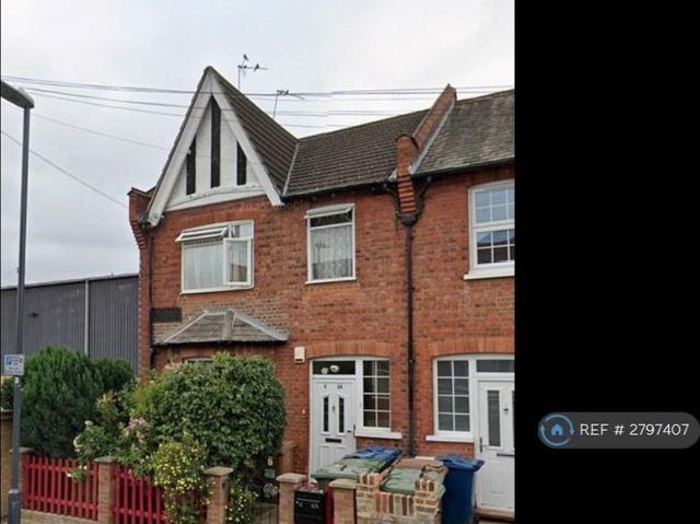 House for rent in Greenhill, Greater London
