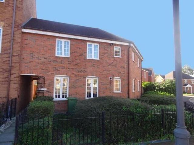 Flat for rent in Solihull, Dickens Heath