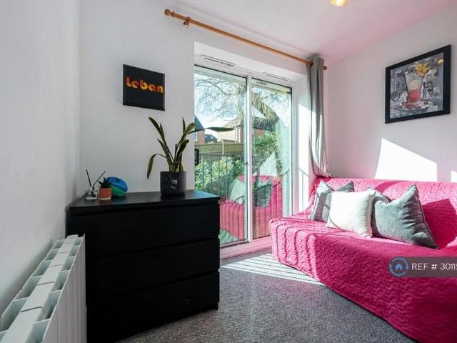 House for rent in Hightown, Congleton