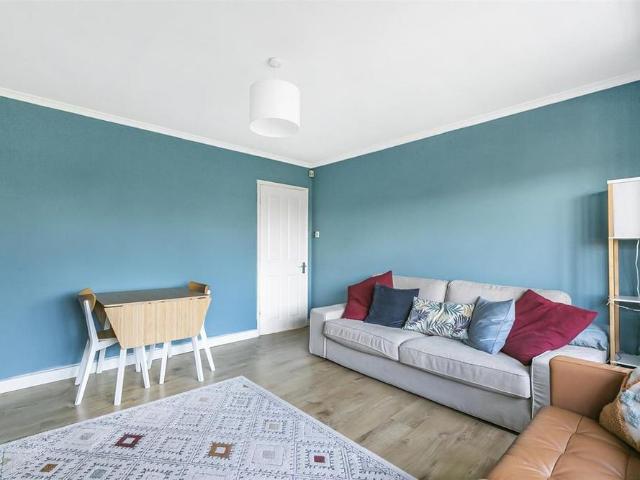House for rent in Winchmore Hill, Greater London