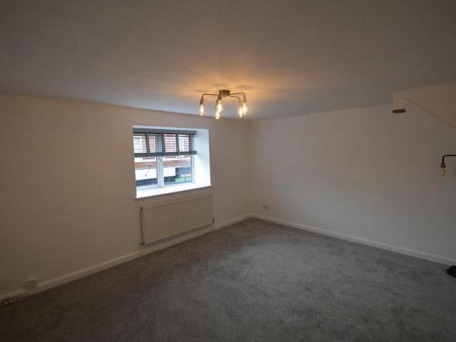 House for rent in Brackenfield, East Midlands