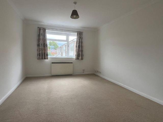House for rent in New Mill, Pouchen End