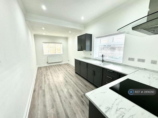 Flat for rent in Southsea, City Of Portsmouth