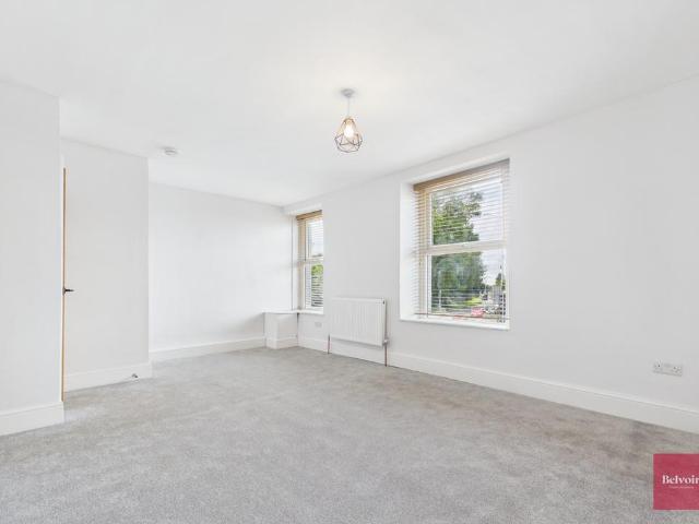 Flat for rent in Gowerton, Wales