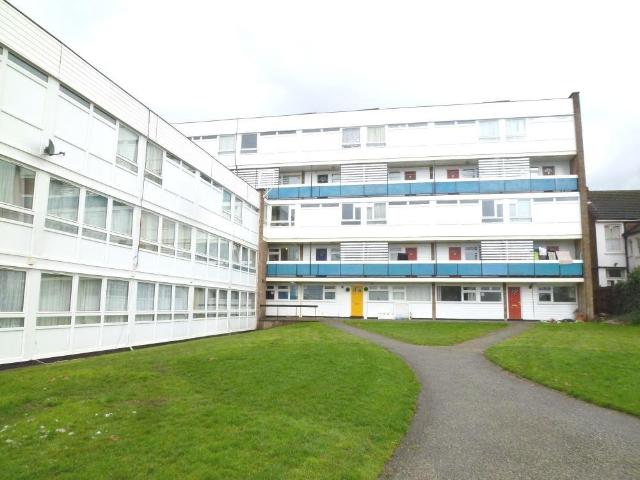 Flat for rent in London Borough of Croydon, Thornton Heath