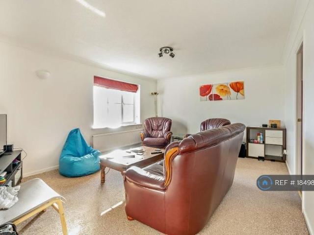 House for rent in Northwood, Greater London