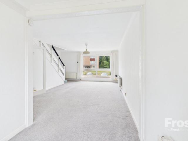 Flat for rent in Furze Platt, Maidenhead