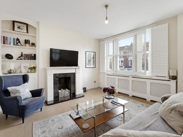 House for rent in Clapham Junction, Greater London