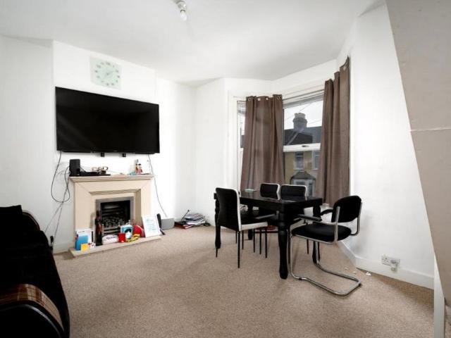 House for rent in Edmonton, Greater London
