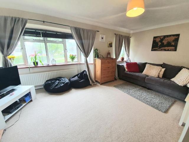 House for rent in Wooteys, East Hampshire