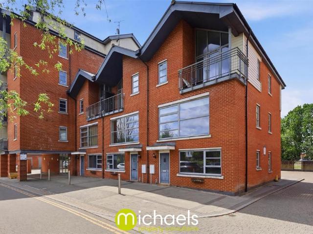 Flat for rent in Fordham Heath, Essex