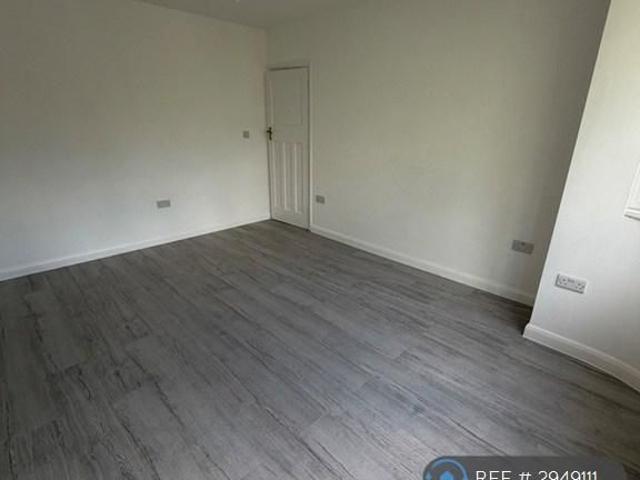 House for rent in Wealdstone, Greater London