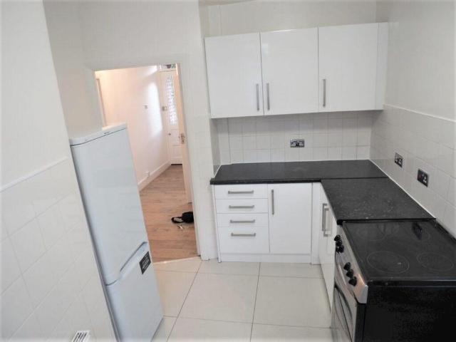 House for rent in Carterhatch, Greater London