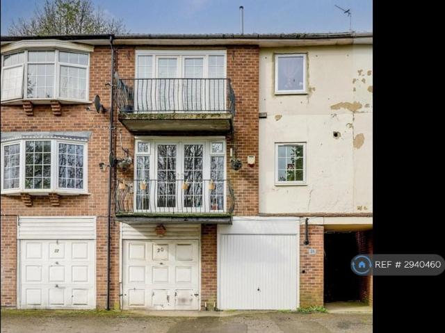 Flat for rent in Gedling, East Midlands