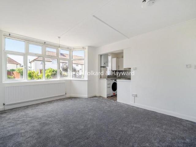 House for rent in Widmore, Greater London