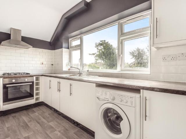 Flat for rent in Bromley Common, Greater London