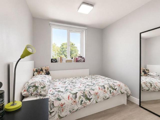House for rent in London Borough of Croydon, Greater London