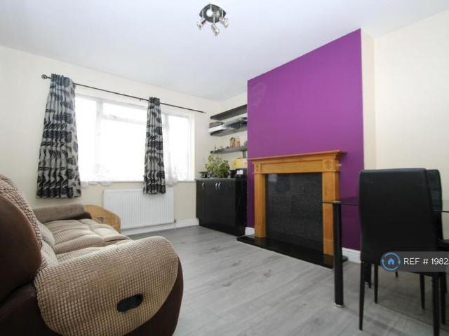 House for rent in London Borough of Croydon, Greater London