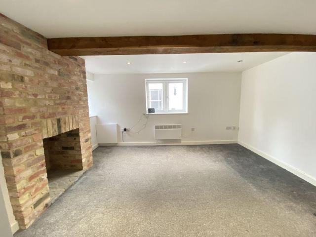 Flat for rent in Huntingdon