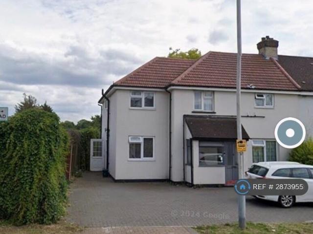 Flat for rent in Yiewsley, Greater London
