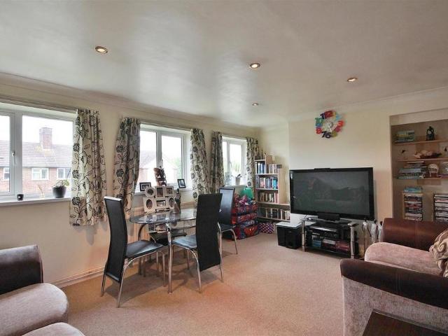 House for rent in Caldecott, Dromore