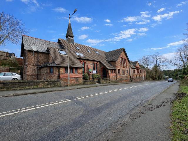 Flat for rent in Frodsham, Cheshire
