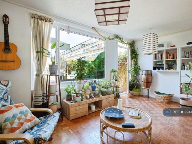 House for rent in London Borough of Lewisham, New Cross