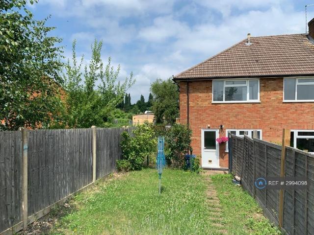 Flat for rent in Cookham
