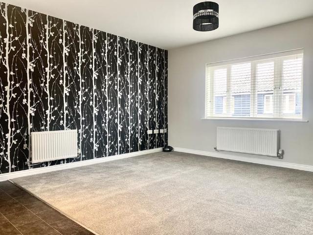 House for rent in Moreton Hall, West Suffolk