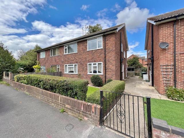 Flat for rent in Ladygrove, South Oxfordshire