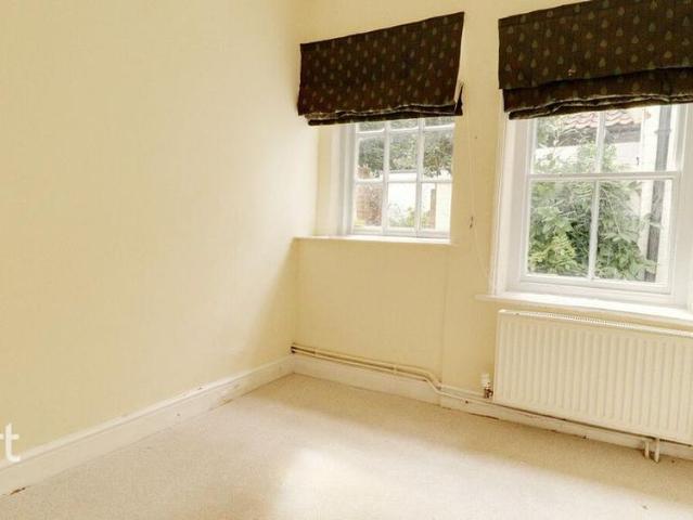 House for rent in Heigham Grove, East Bank