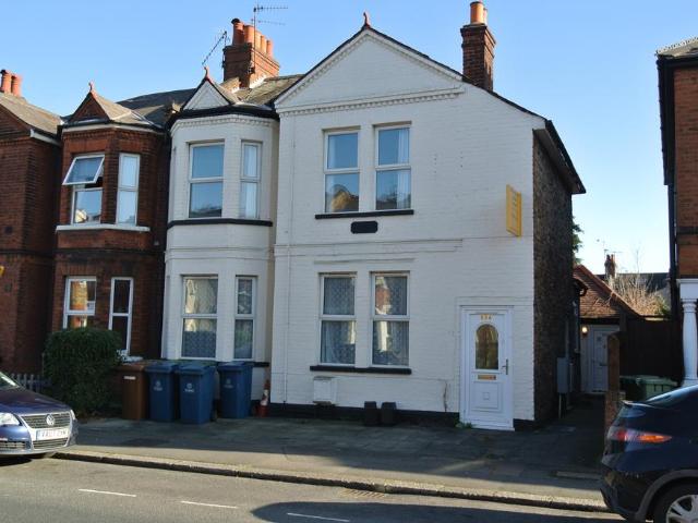 Flat for rent in Wealdstone, Isle Of Man