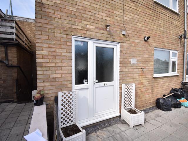 House for rent in North Shoebury, Alton Barnes