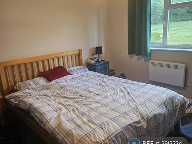 House for rent in Shaw, West Berkshire