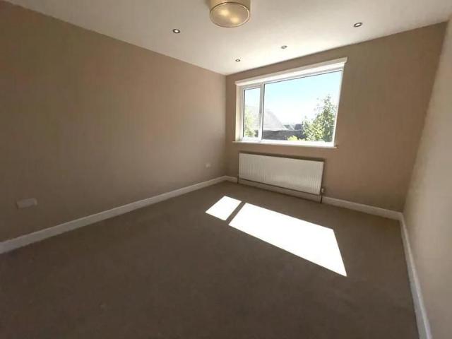 House for rent in Lane, Greater London